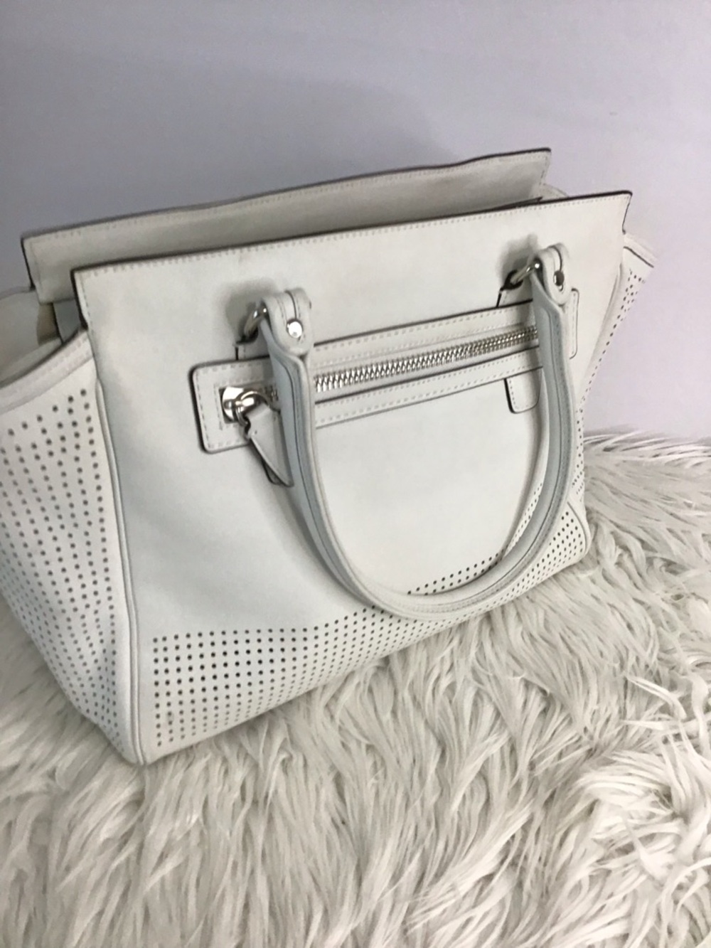 Coach Legacy Perforated Leather Candace Carryall White - Picture 11 of 16